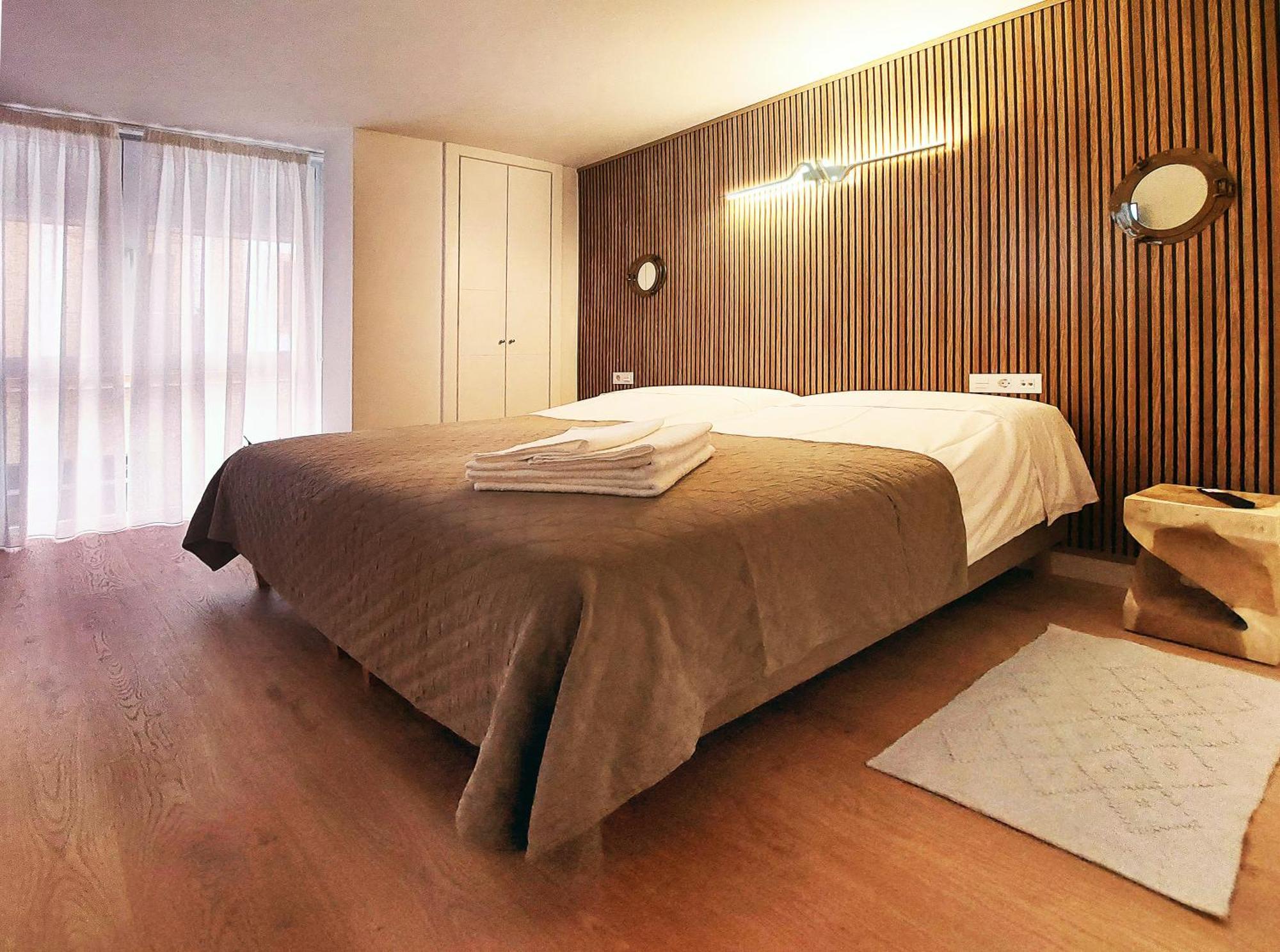 Don Miguel, Apartamento Y Parking Huelva Ngoại thất bức ảnh